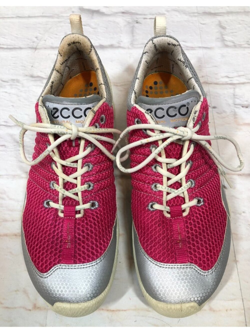 Ecco Womens 38 / 7-7.5 Biom Natural Motion Pink Running Shoes